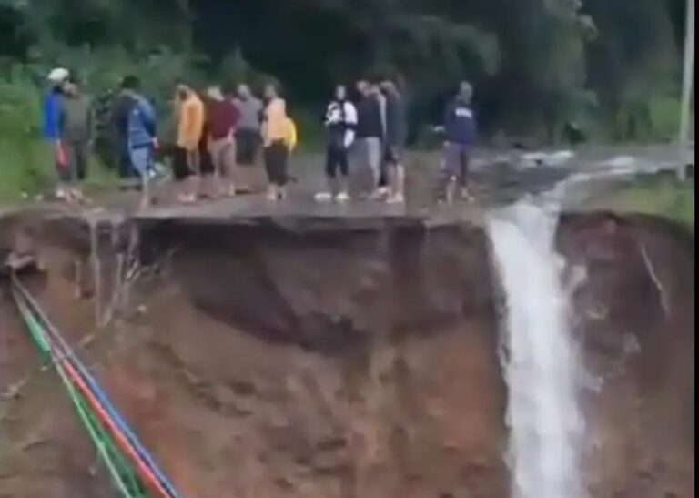 अलर्ट:मूसलाधार बरसात ने मचाई तबाही, जगह जगह नुकसान