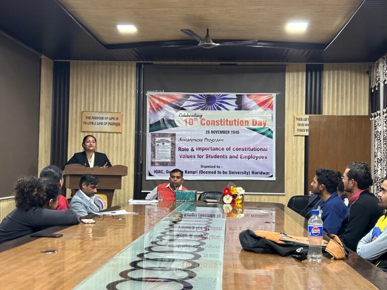 गुरुकुल कांगड़ी विवि में संविधान प्रवेशिका की दिलाई शपथ