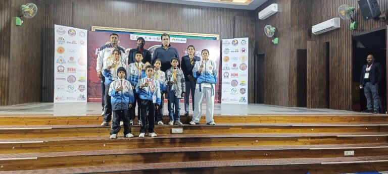 राष्ट्रीय कराटे प्रतियोगिता में उत्तराखंड के स्वर्ण व रजत विजेताओं को मिली शुभकामनाएं