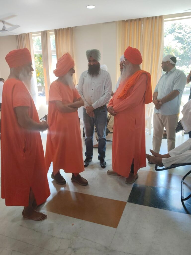 मानव सेवा से बढ़कर दुनियां में कोई कार्य नहीं : राम सिंह महाराज