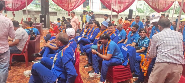 डोल-दमाऊ की गूंज के साथ ऋषिकेश में निकली भव्य विजय पदयात्रा