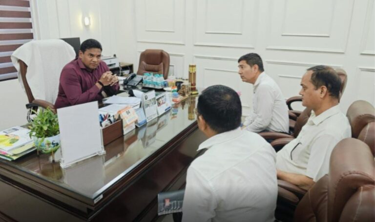 कार्रवाई:स्वास्थ्य विभाग की खाद्य कारोबारियों को चेतावनी, खुले में कुट्ट का आटा बेचा तो होगी कार्रवाई