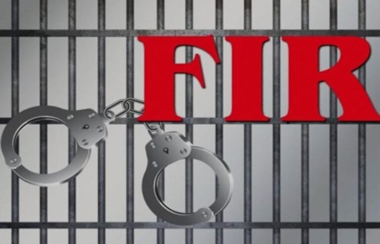 क्या डॉक्टर की संवेदनाएं मर चुकी थीं? – हमले के बाद मिठाई बांटी, हिंदू संगठनों में आक्रोश