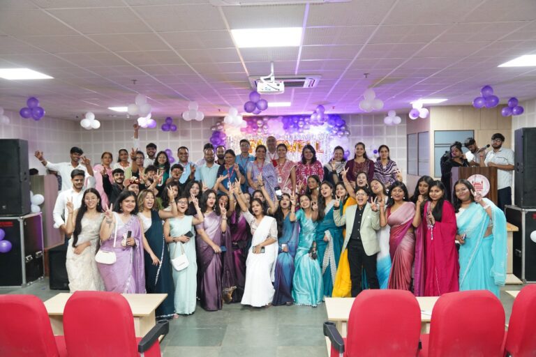 विदाई समारोह में छात्रों ने दी शानदार सांस्कृतिक प्रस्तुतियाँ
