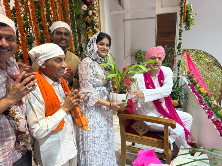 गुरु पूर्णिमा पर श्रीमहंत देवेंद्र दास जी का संदेश – “गुरु मार्गदर्शक ही नहीं, आत्मजागरण के प्रेरक हैं”