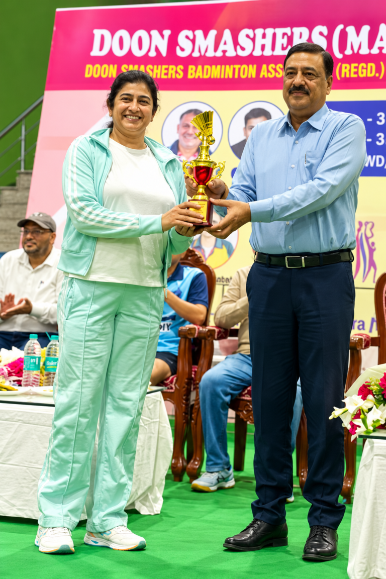 रश्मि ठकराल ने दून स्मैशर्स में 55 प्लस मिश्रित युगल खिताब जीतकर उम्र को दी मात